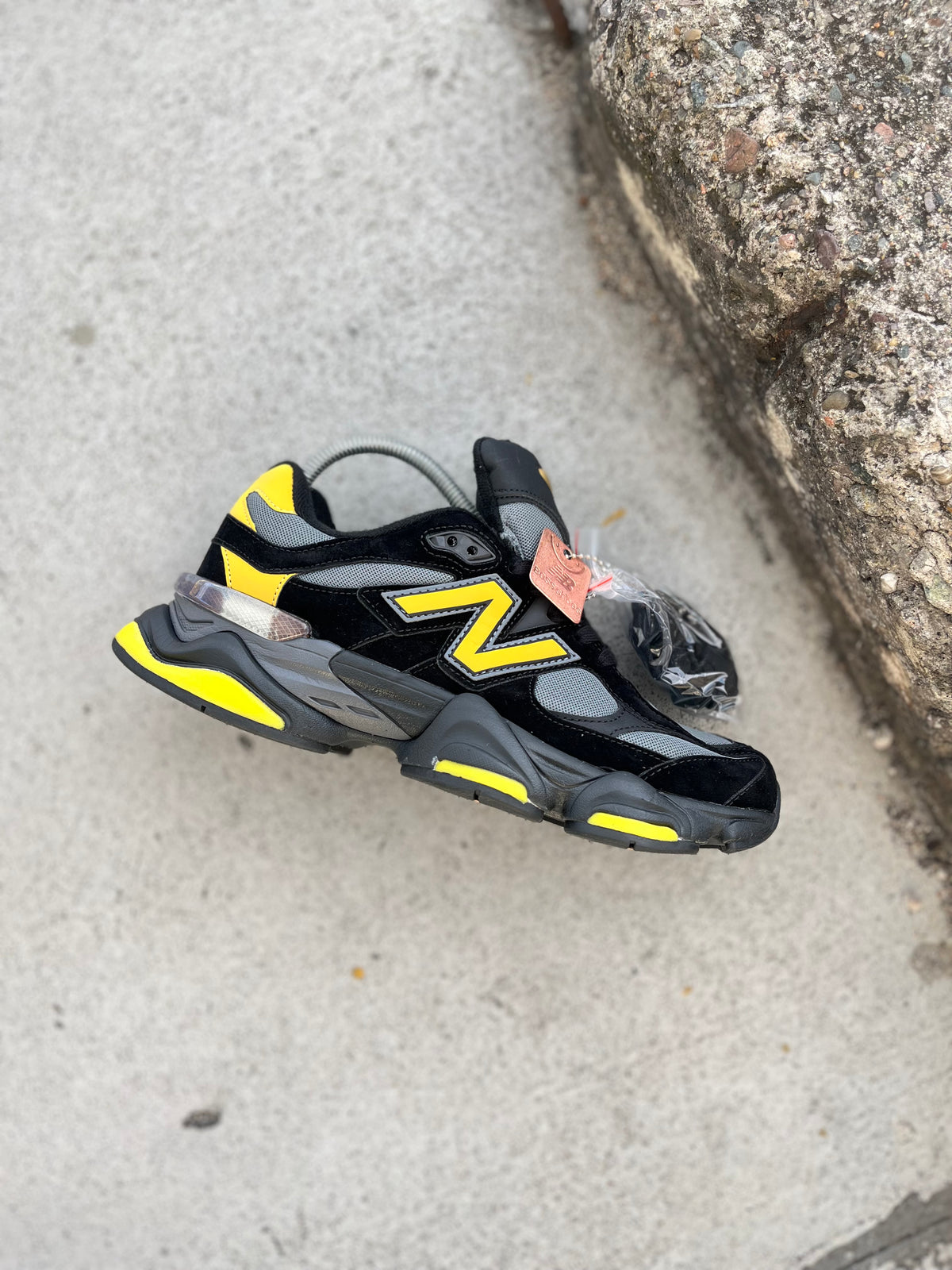 New Balance 9060
