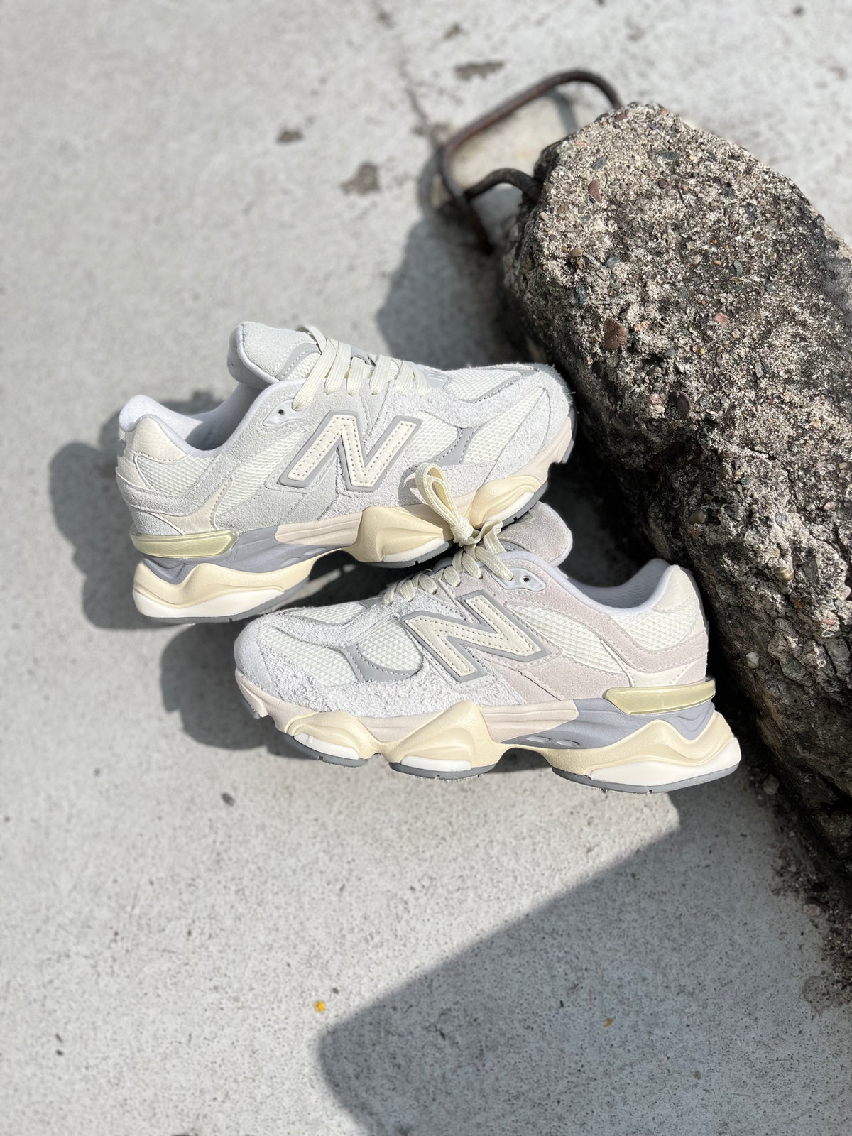 New Balance 9060