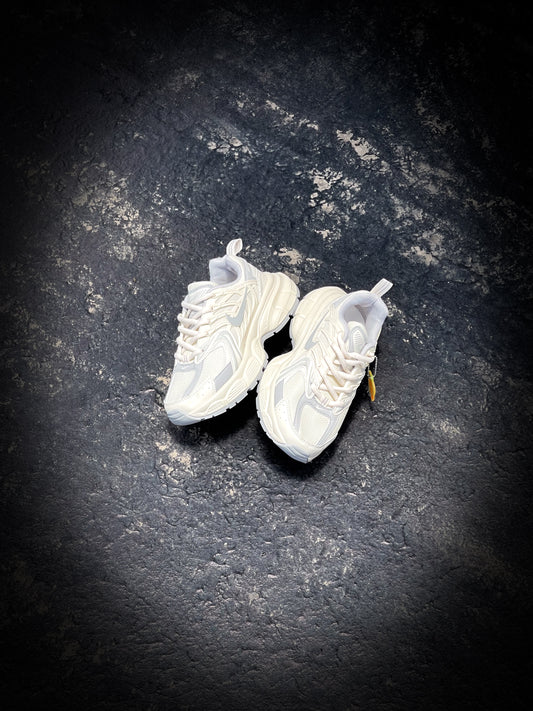 Nike Shate