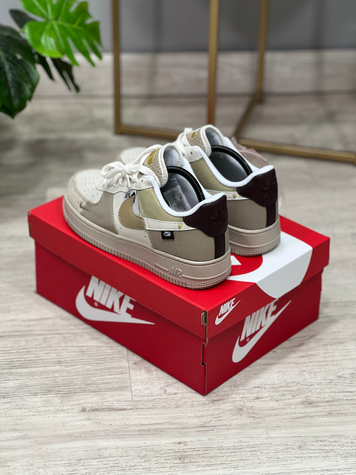 Nike Air Force 1