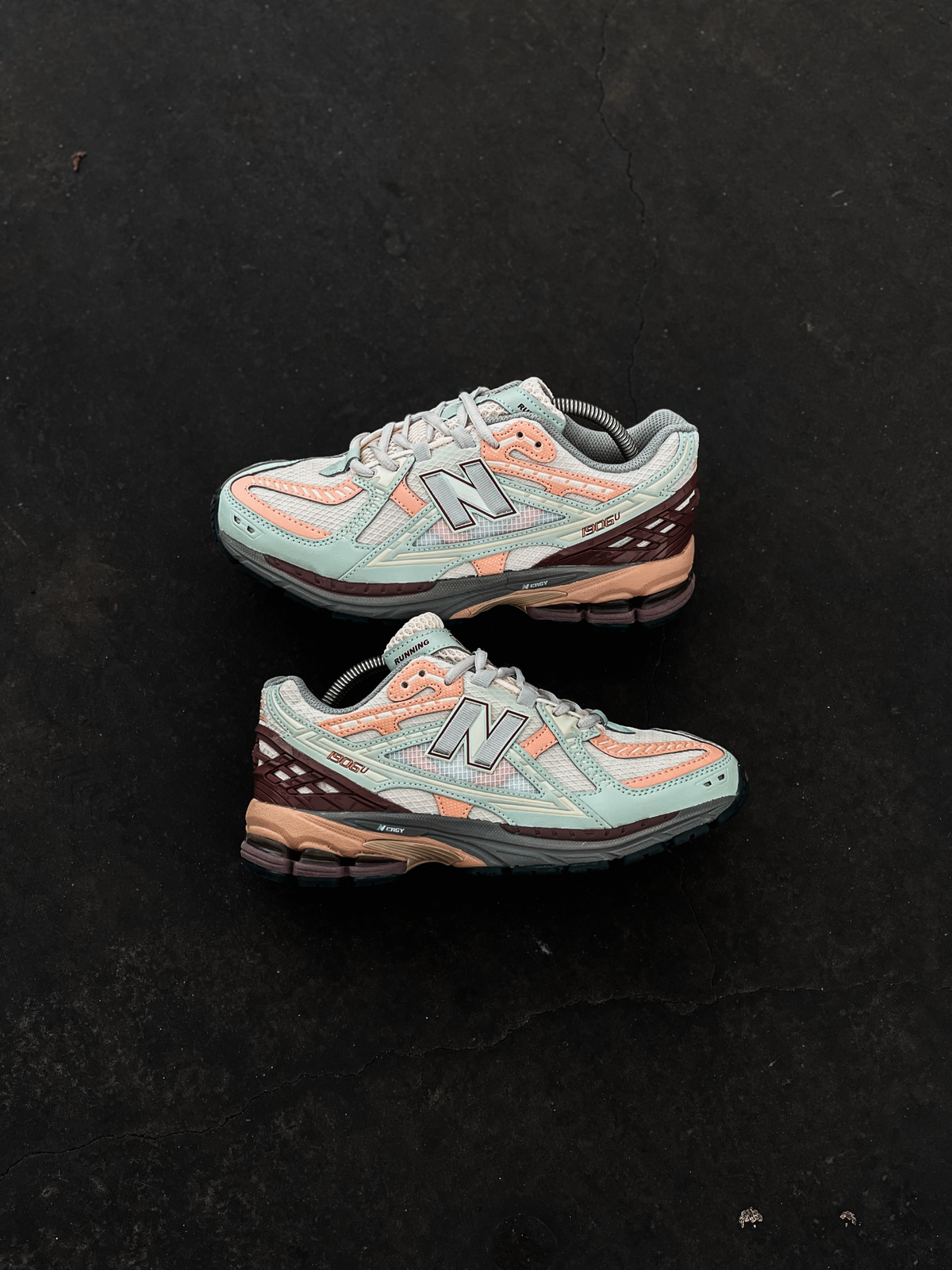 New Balance 1906
