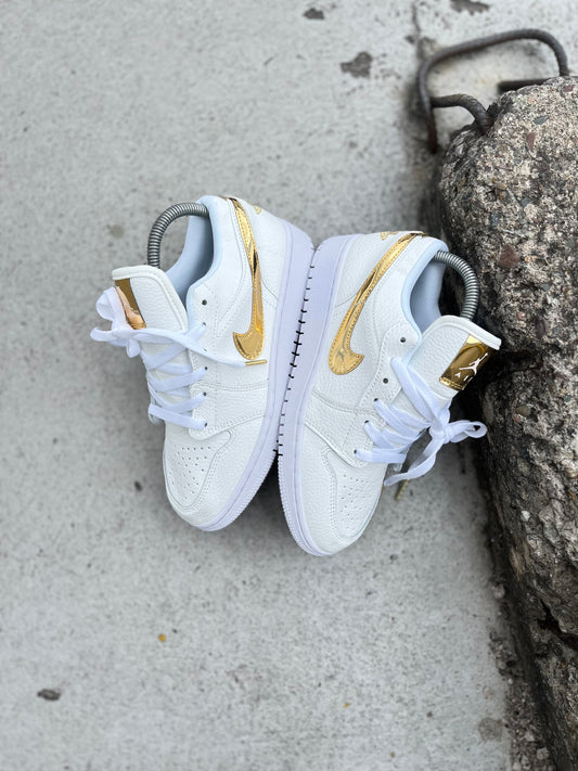 Air Jordan Retro 1 Low