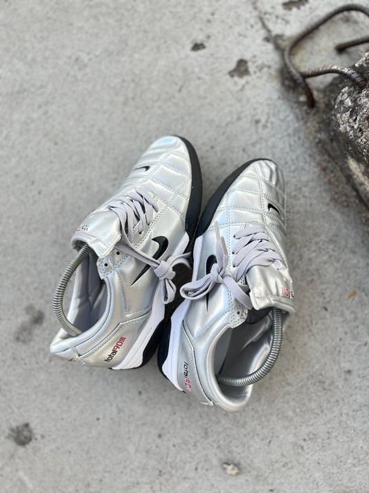 Nike Total 90
