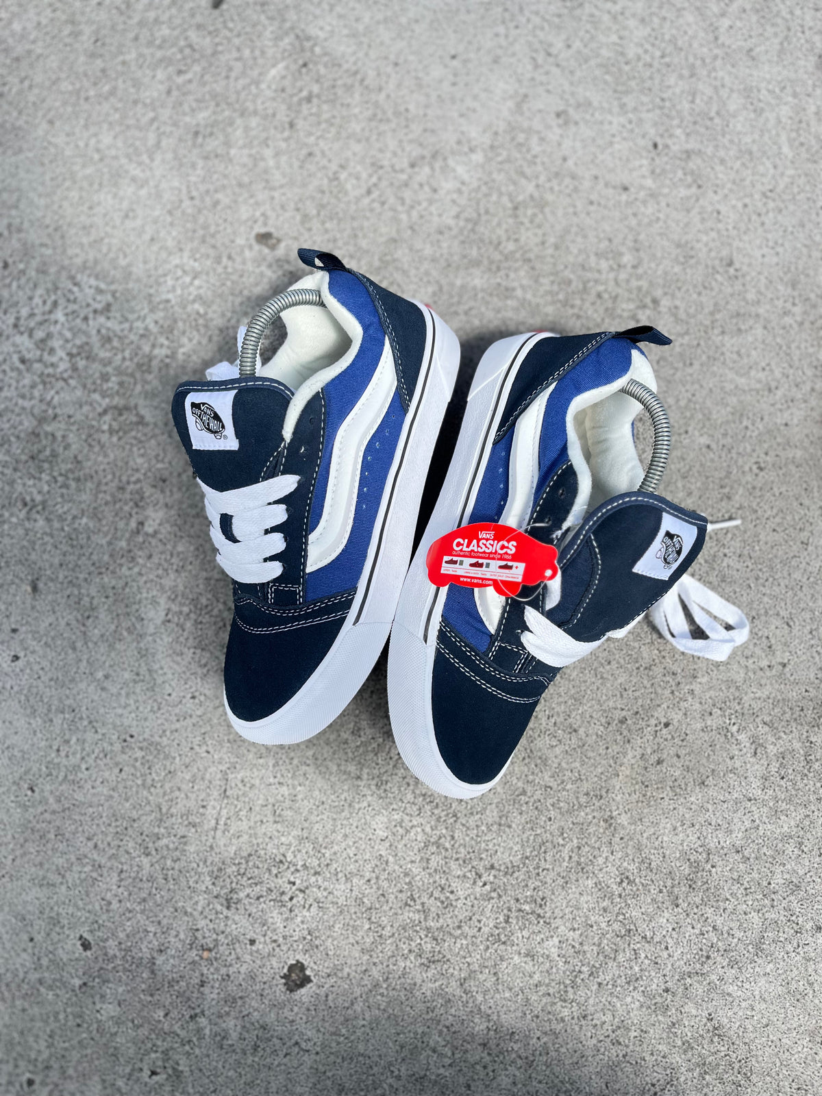 Vans Knu Skool