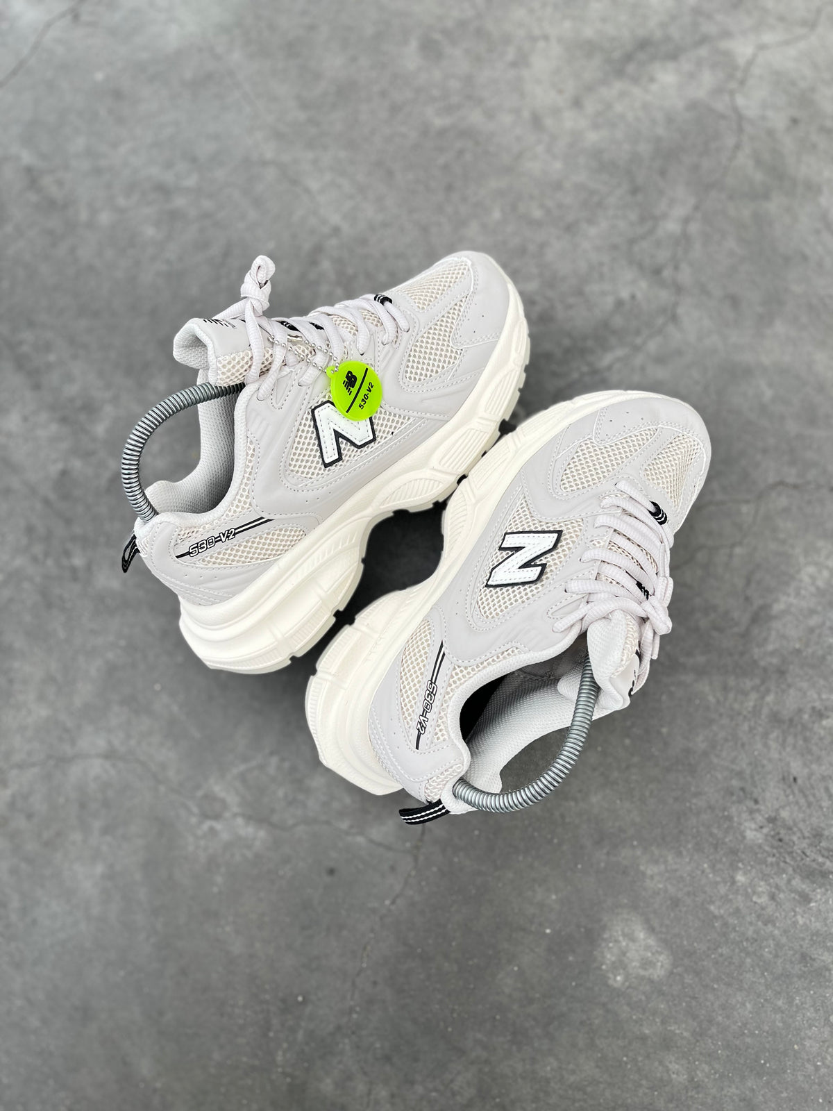 New Balance 530 V2
