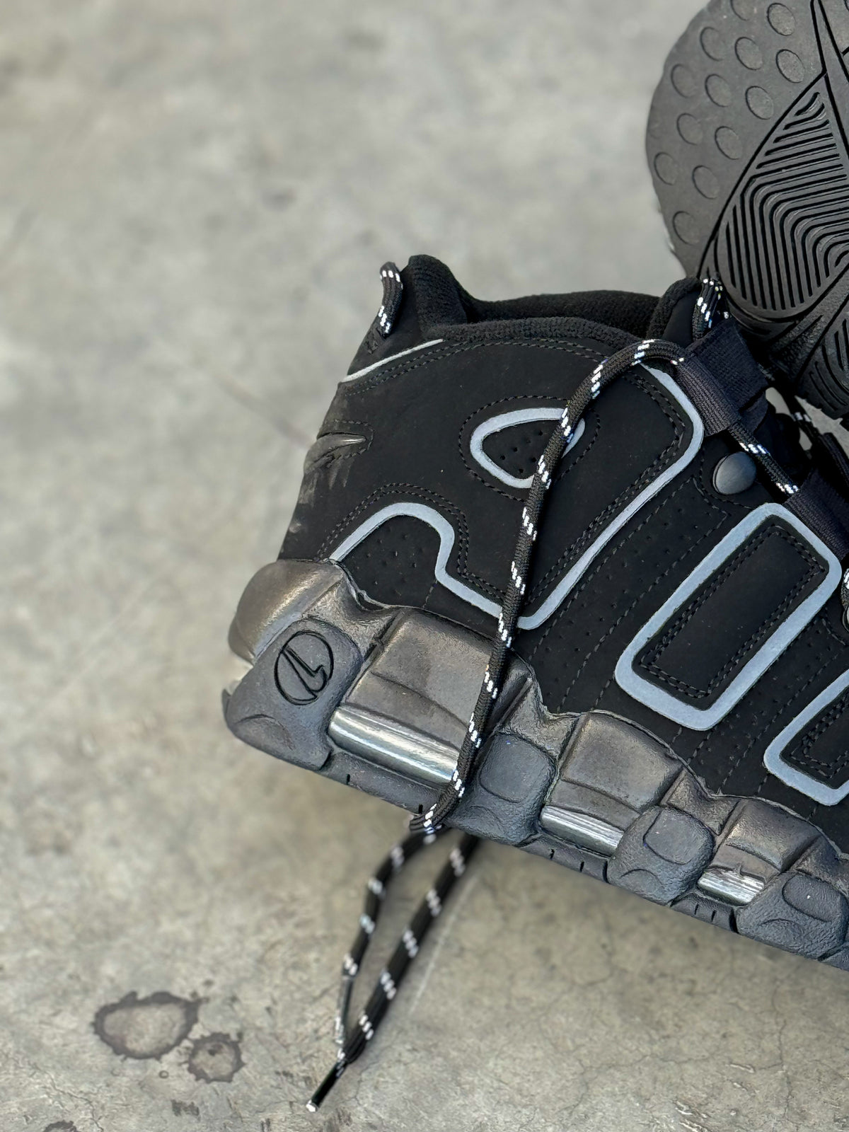 Nike Air More Uptempo