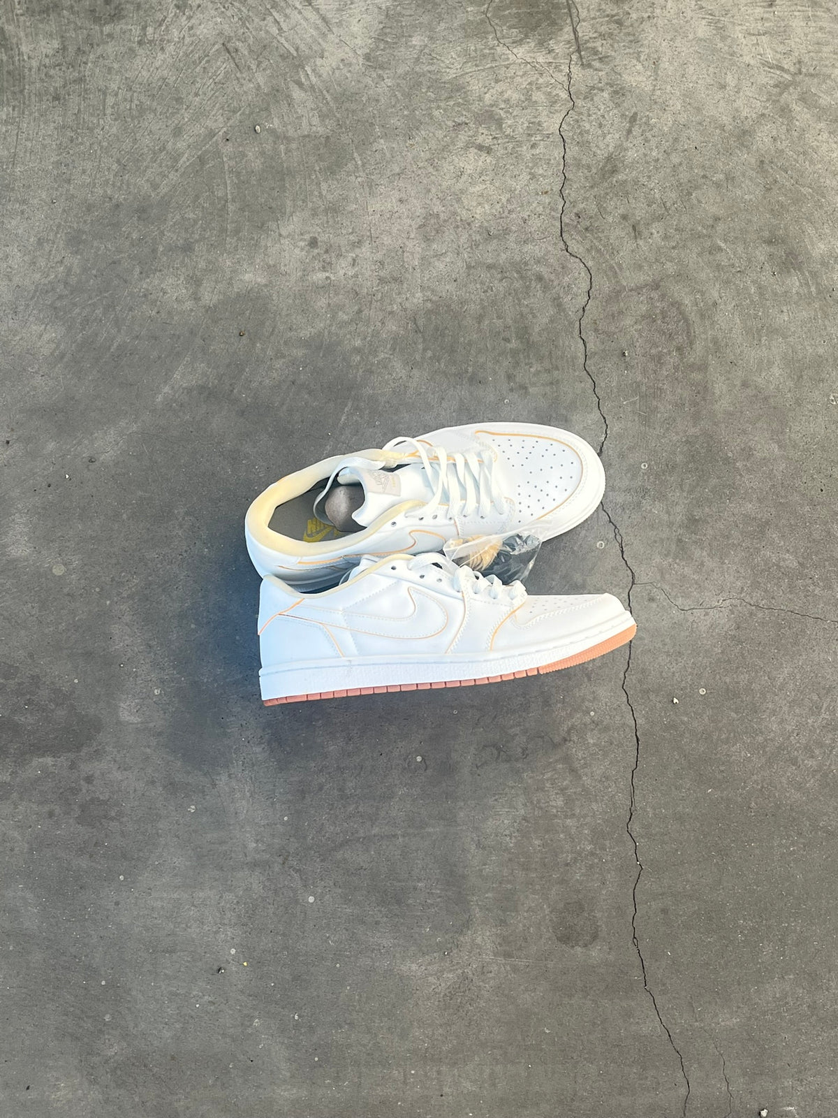 AIR JORDAN 1 LOW