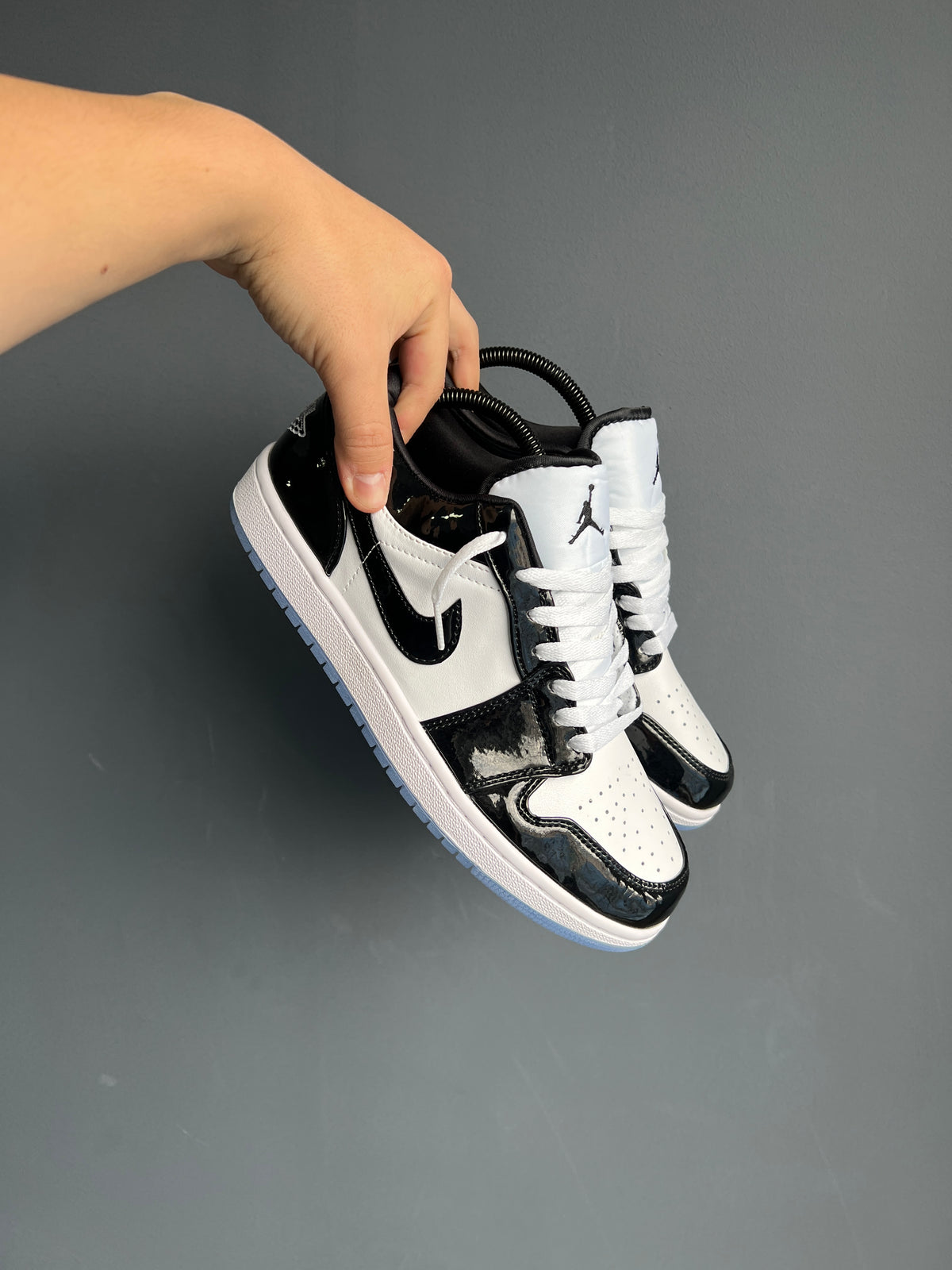 Air Jordan Retro 1 Low Concord