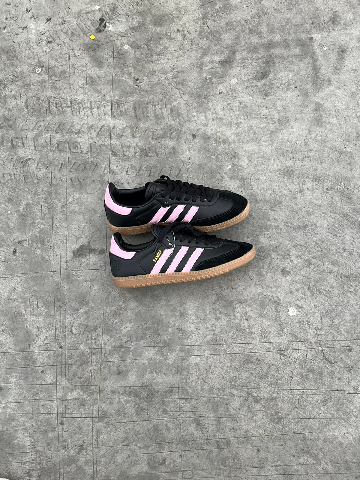 ADIDAS SAMBA