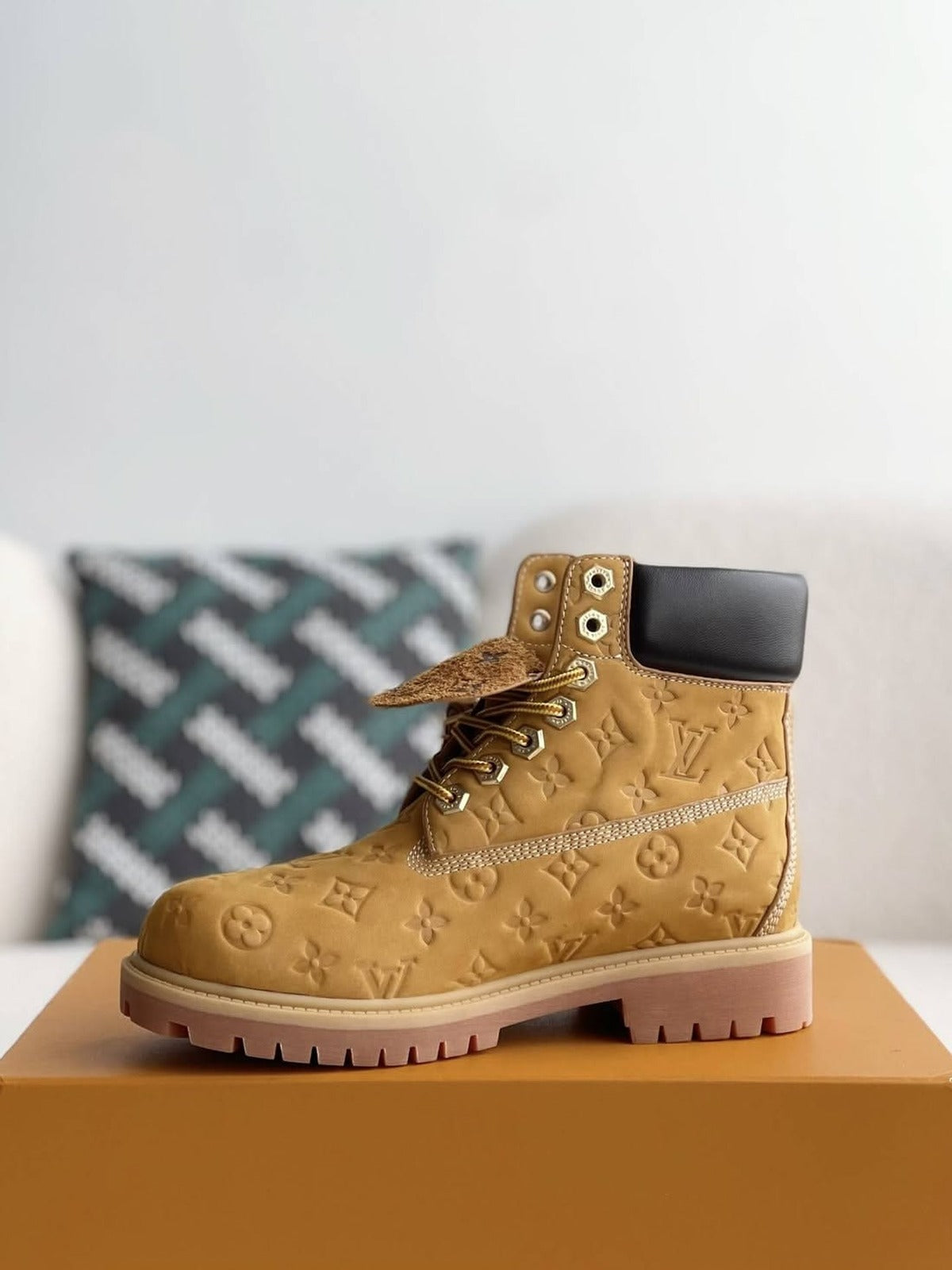 Timberland 6 Inch Boot Wheat Monogram