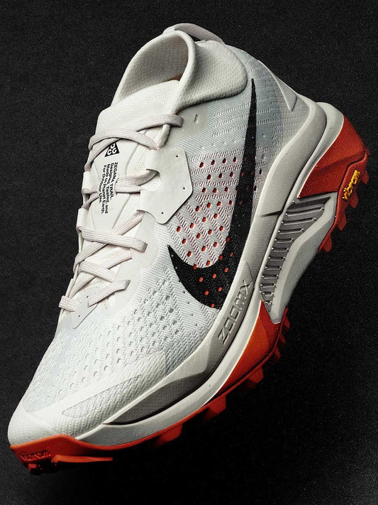 Nike ACG Zegama Trail White Orange