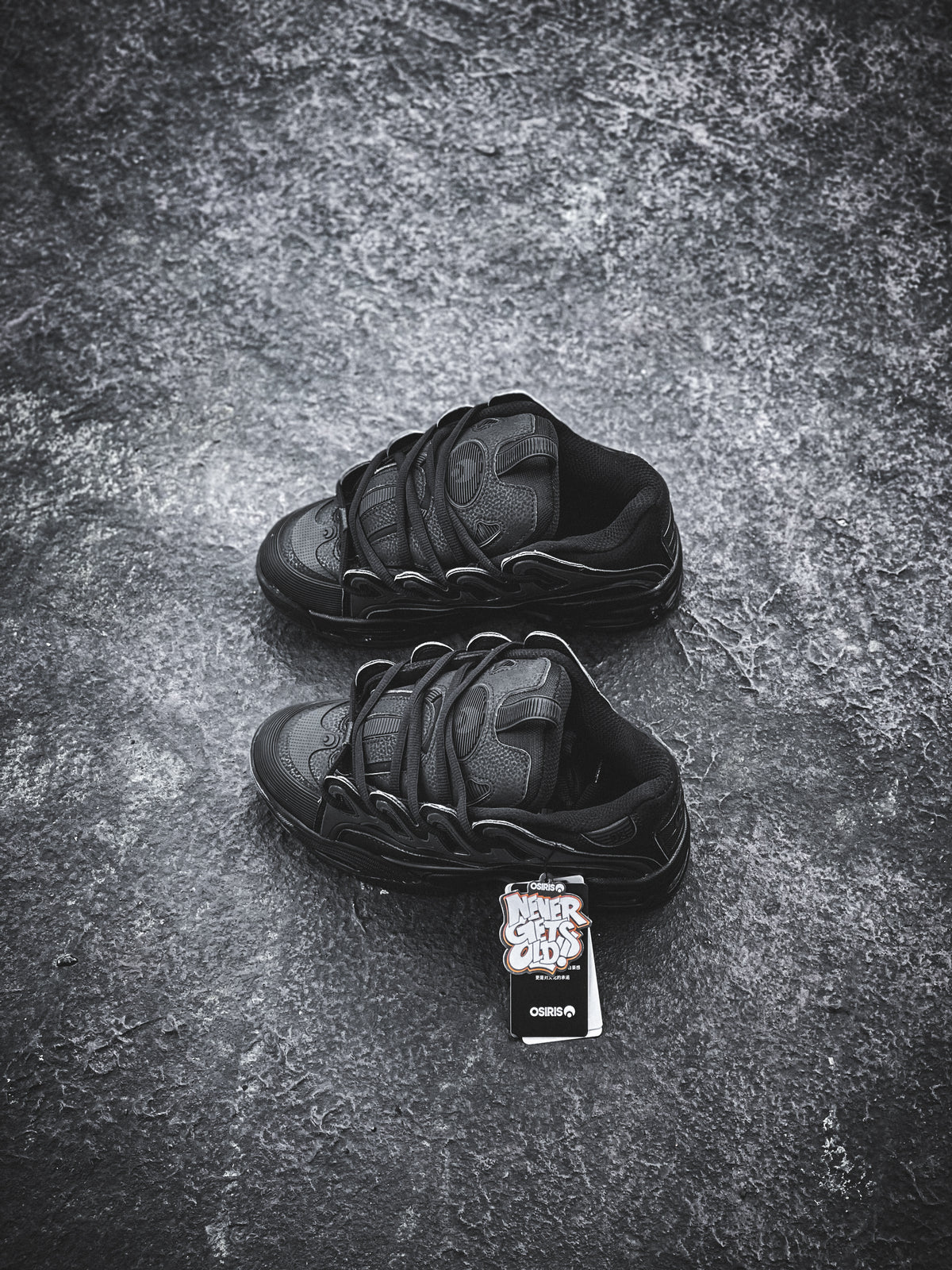 Orisis B3 2001 Black