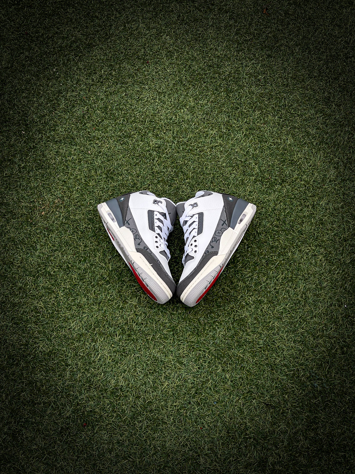Jordan Retro 3 Kaws