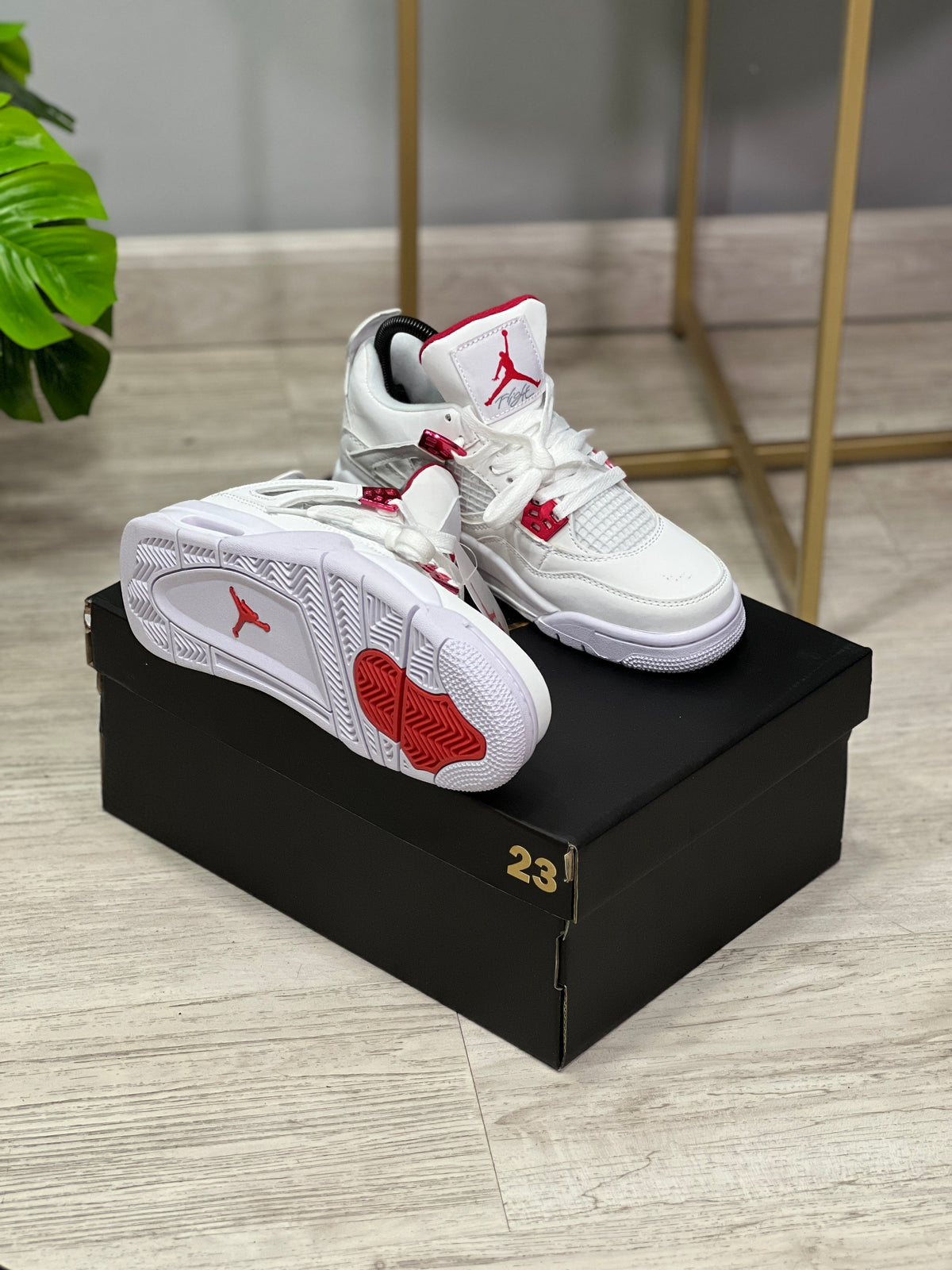 Jordan Retro 4
