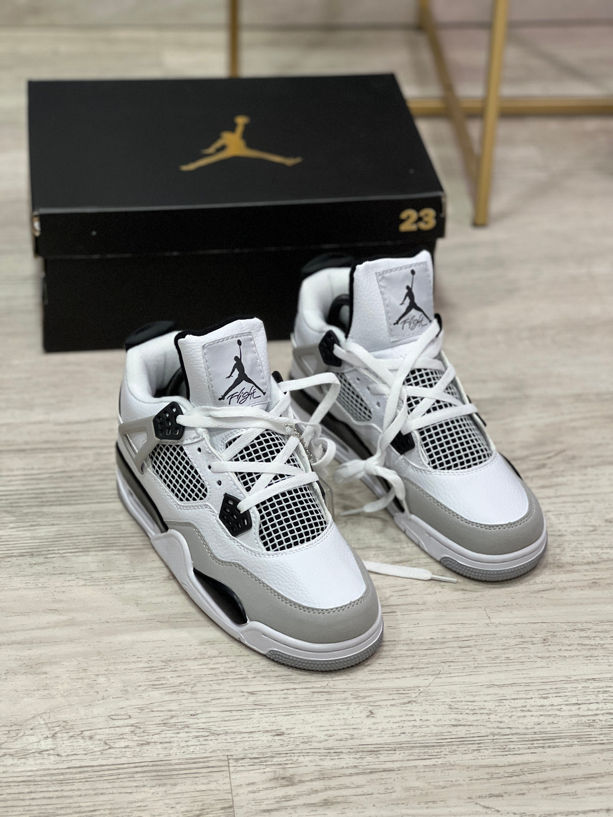 Jordan Retro 4