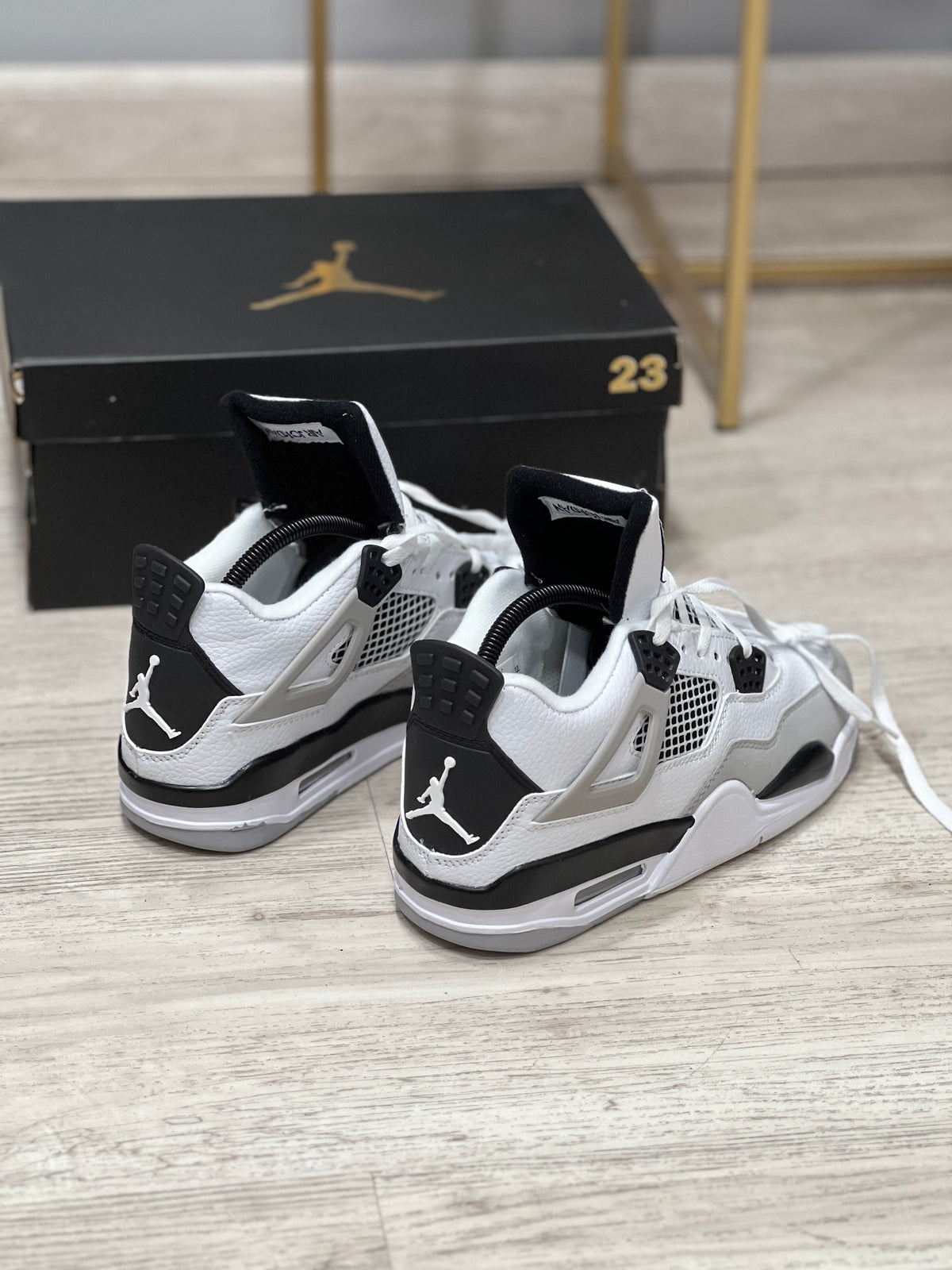Jordan Retro 4